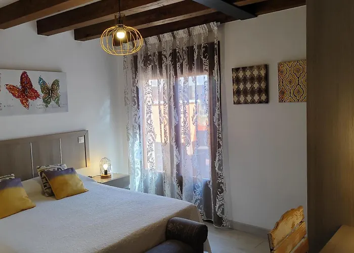 La Alborada Medieval Lägenhet